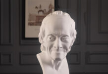 Literatura & Poesia > O BUSTO DE VOLTAIRE OU O NEOLIBERALISMO NÃO É LIBERAL