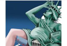 Carcamo >ASSIM TROPEÇA A HUMANIDADE